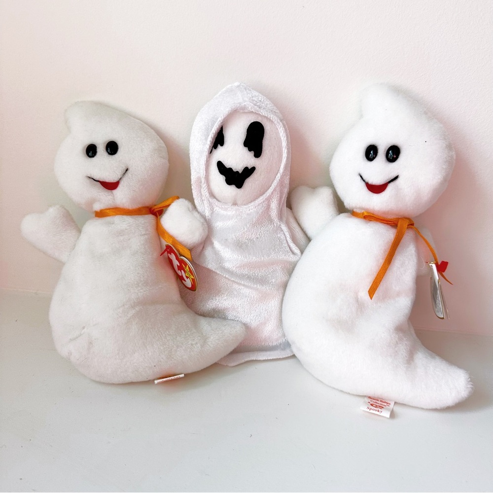 Ty Beanie Baby Ghosts Bundle of 3: Sheets and Spooky x2